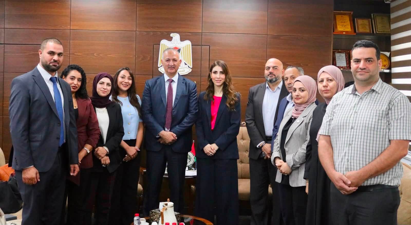 وزارة العمل والمعهد المصرفي الفلسطيني يبحثان آفاق الشراكة في تأهيل الكفاءات ومواءمة المهارات مع احتياجات سوق العمل